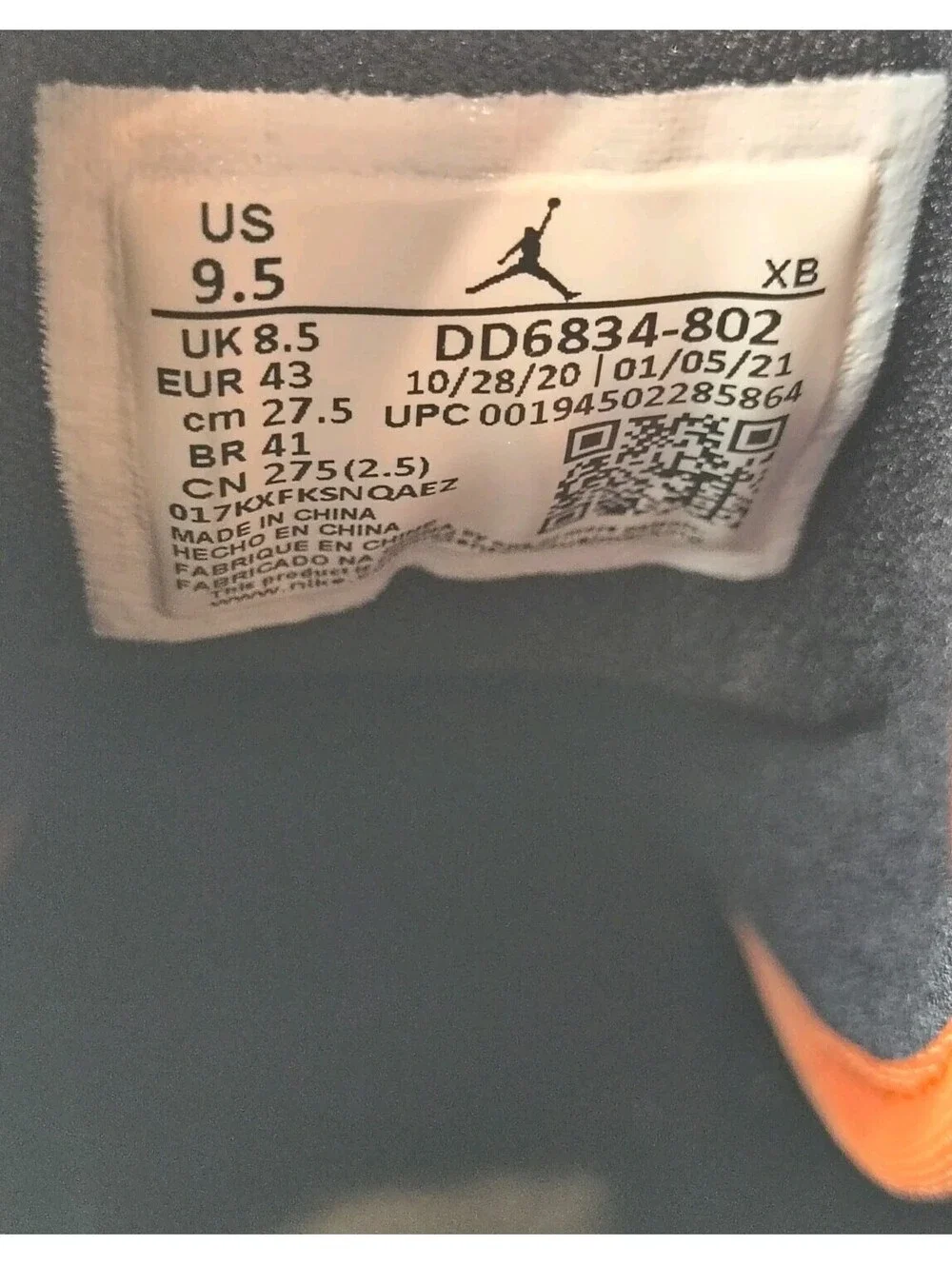 Men's Size 9.5 - Air Jordan 1 SE Mid Turf Orange Hig Top White Basketball Shoes
